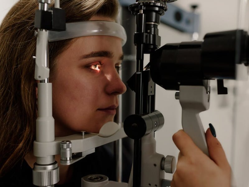 Retina and vitreous treatment at MEDICS Eye Centre